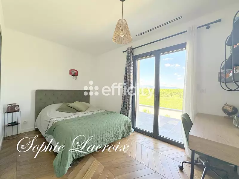 Maison, 191 m²