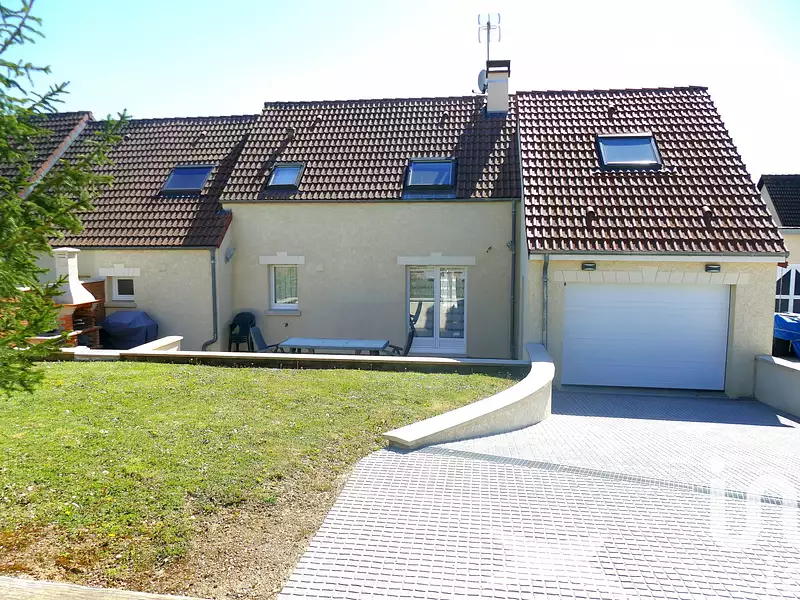 Maison, 131 m²