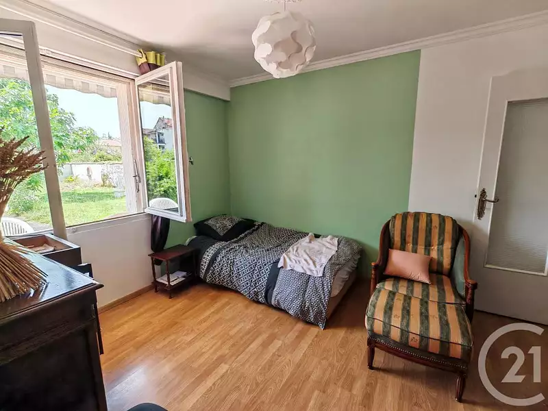 Maison, 187 m²