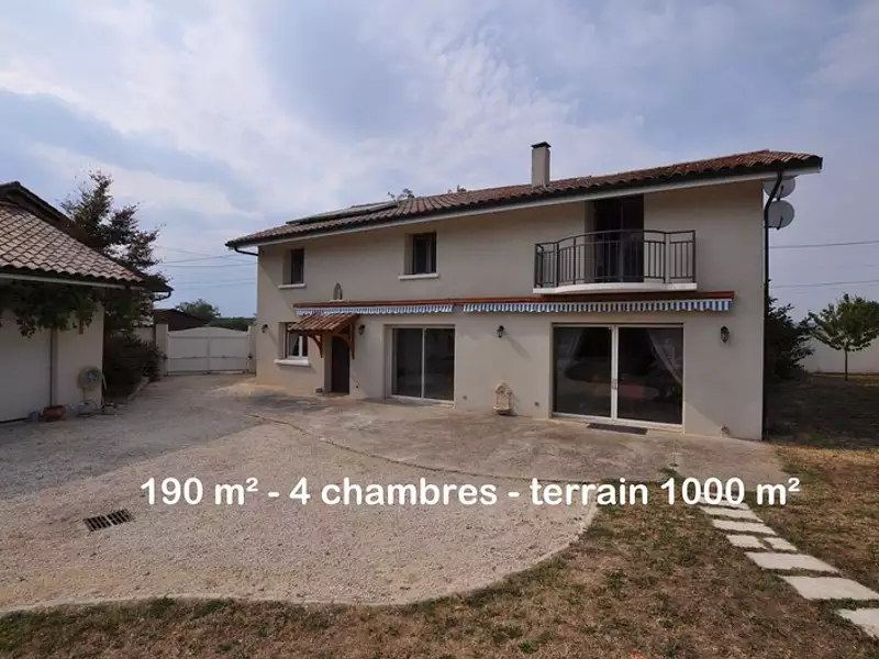 Maison, 190 m²