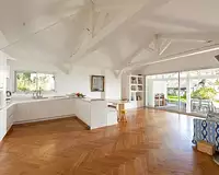 Maison, 196 m²