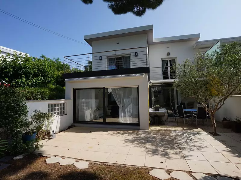 Maison, 143,82 m²