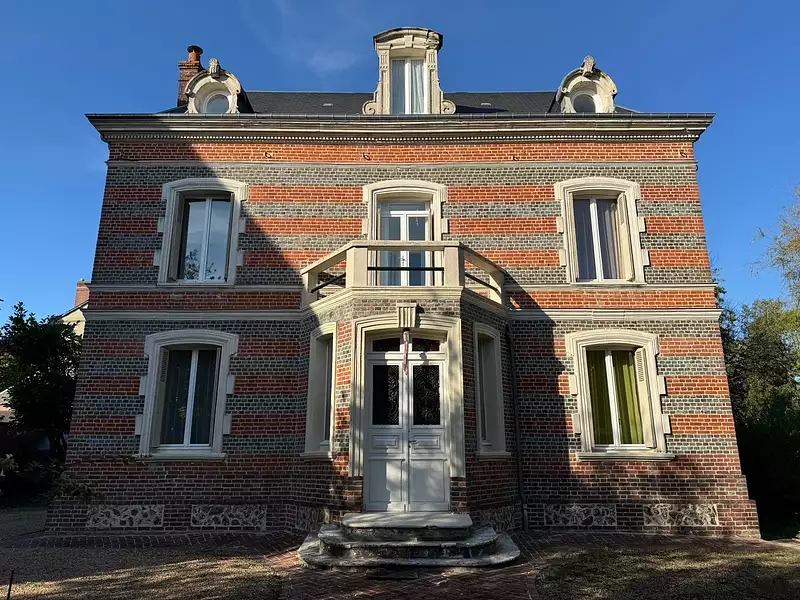Maison, 195 m²