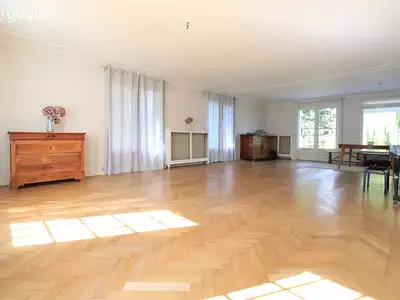 Maison, 250 m²