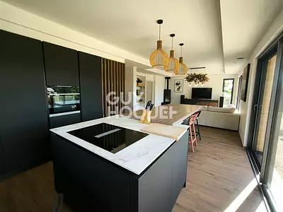 Maison, 148,12 m²