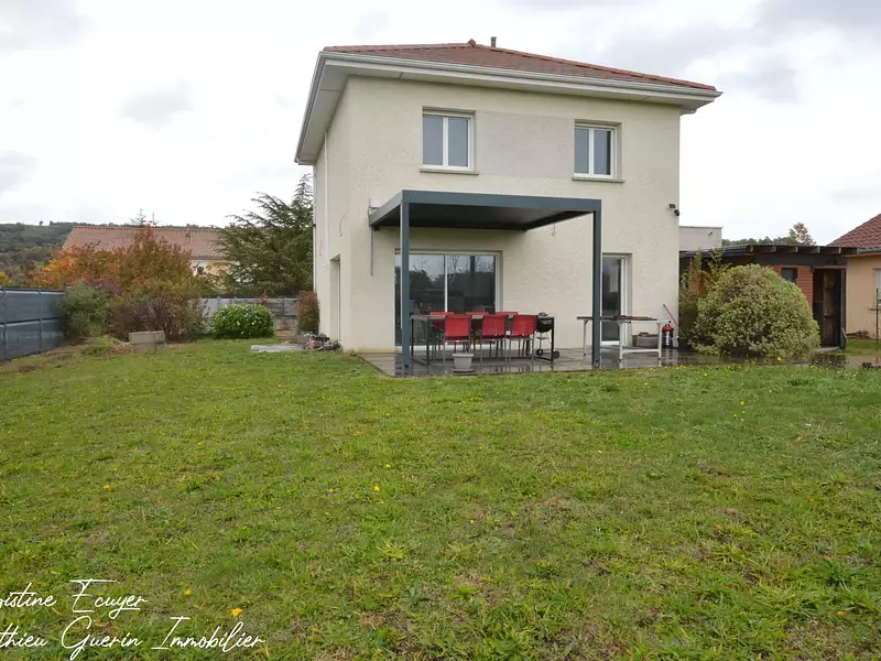 Maison, 104 m²