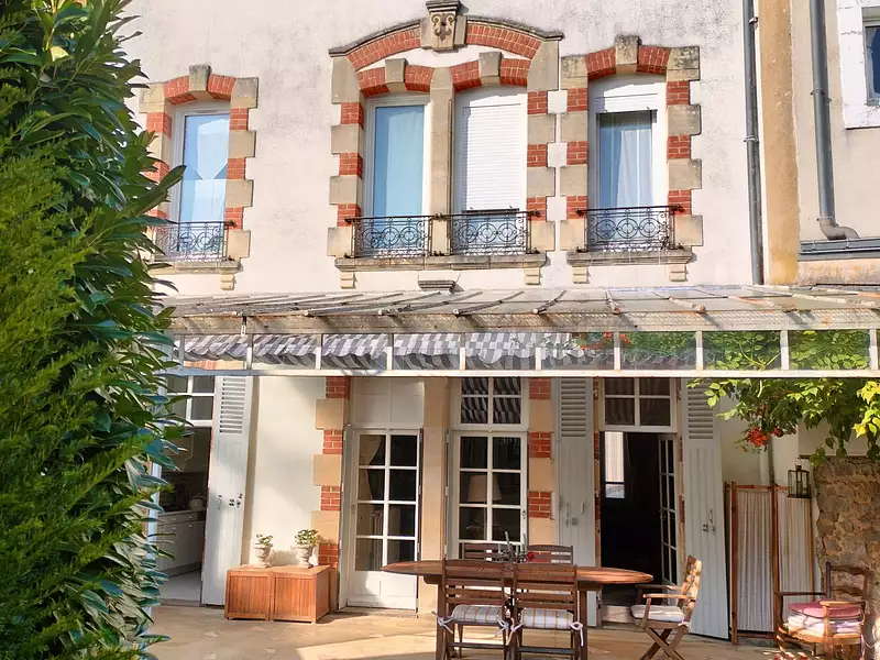 Maison, 180 m²