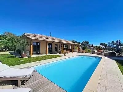 Maison, 200 m²