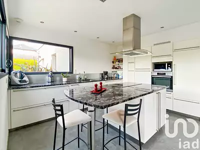 Maison, 143 m²