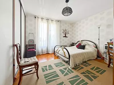 Maison, 271 m²