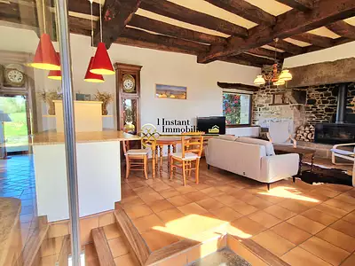 Maison, 240 m²