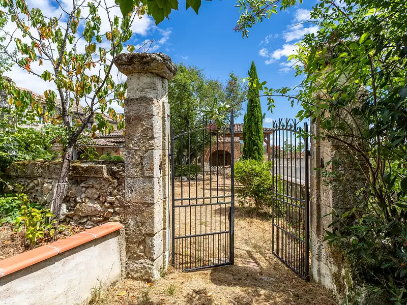 Maison, 275 m²