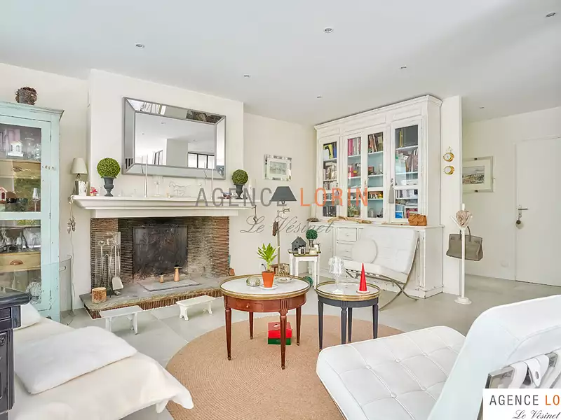 Maison, 270 m²