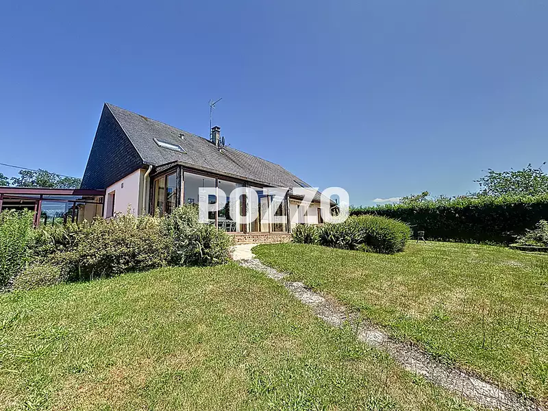 Maison, 220 m²