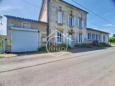Maison, 185,68 m²