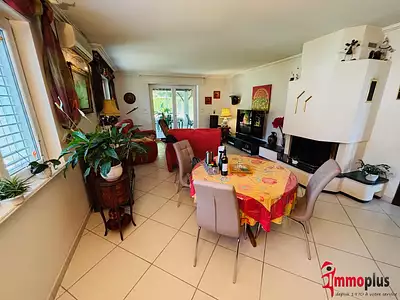 Maison, 165 m²