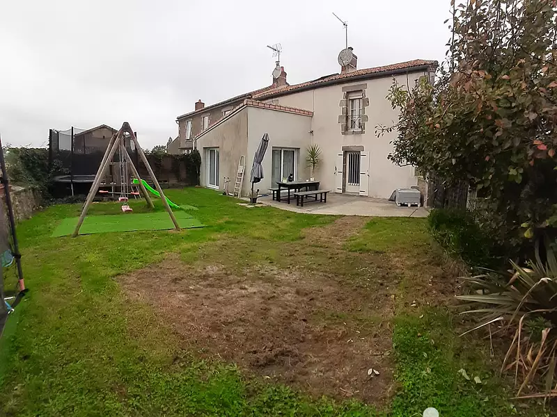 Maison, 104 m²