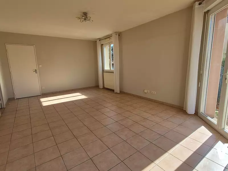 Maison, 77 m²