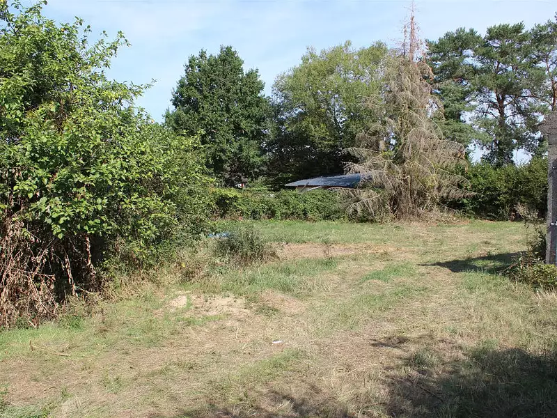 Terrain, 1 054 m²