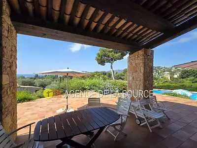 Maison, 333 m²
