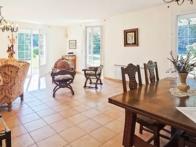 Maison, 143 m²