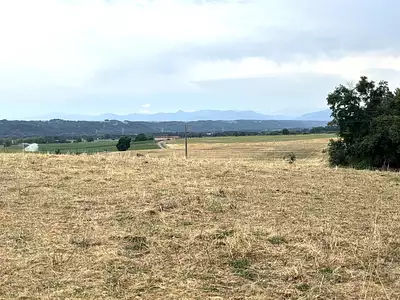 Terrain, 2 500 m²