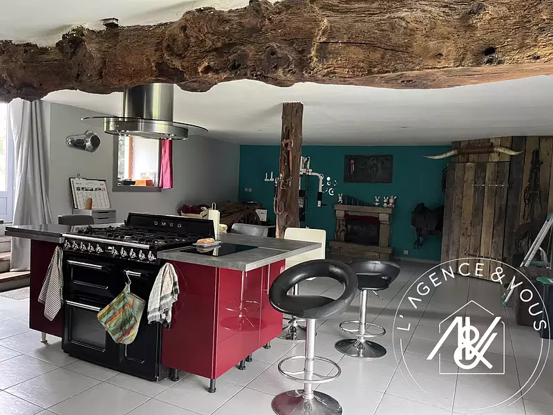 Maison, 252 m²