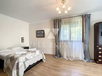 Maison, 350 m²