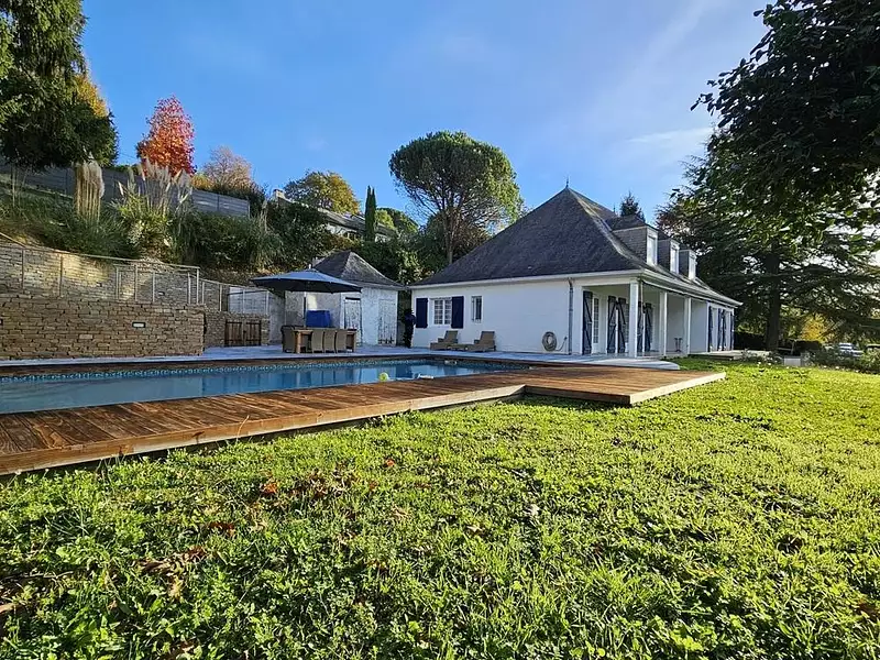 Maison, 200 m²