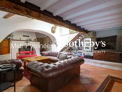 Maison, 375 m²