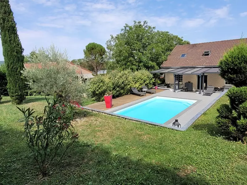 Maison, 177 m²