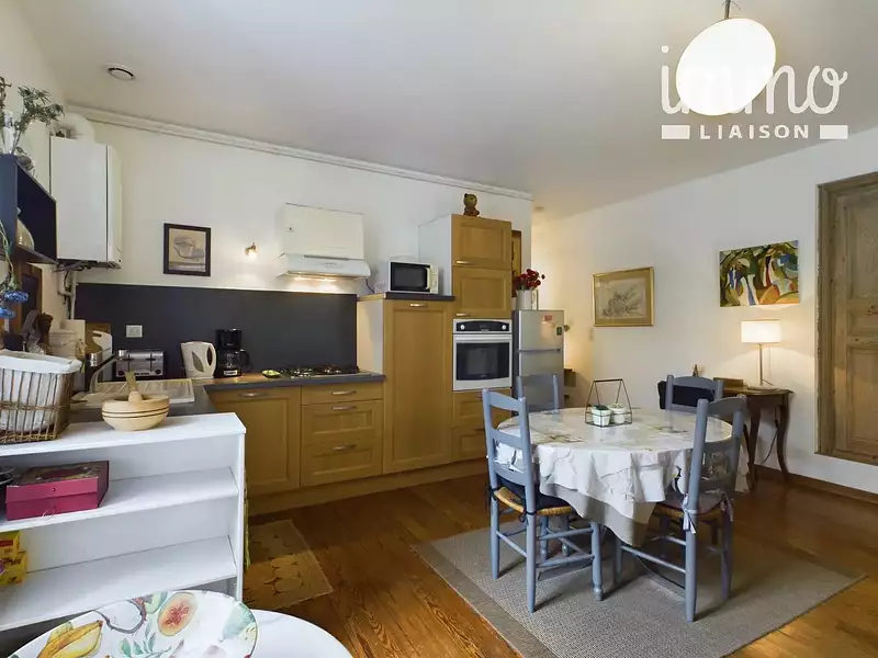 Immeuble, 226,1 m²