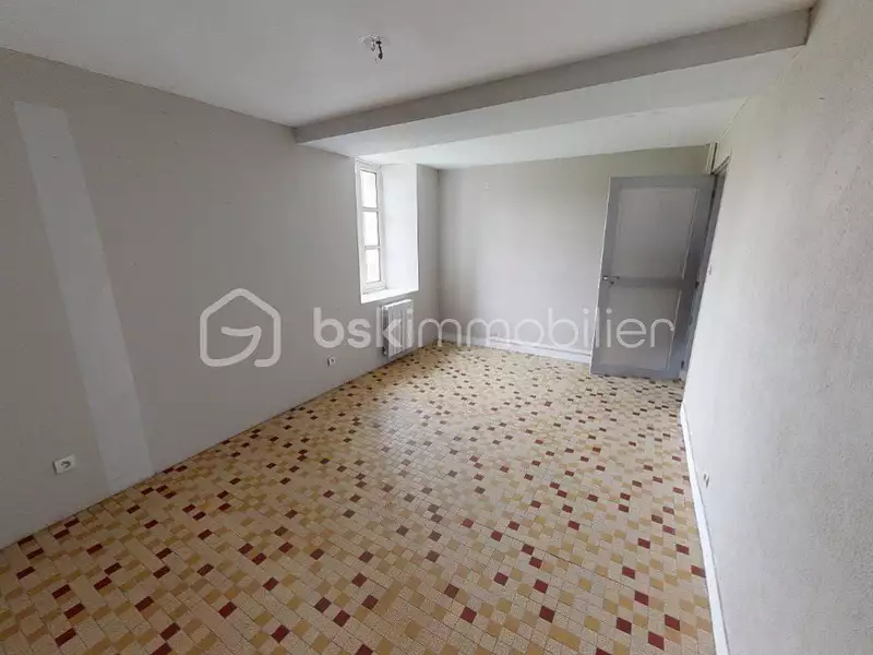Maison, 213 m²