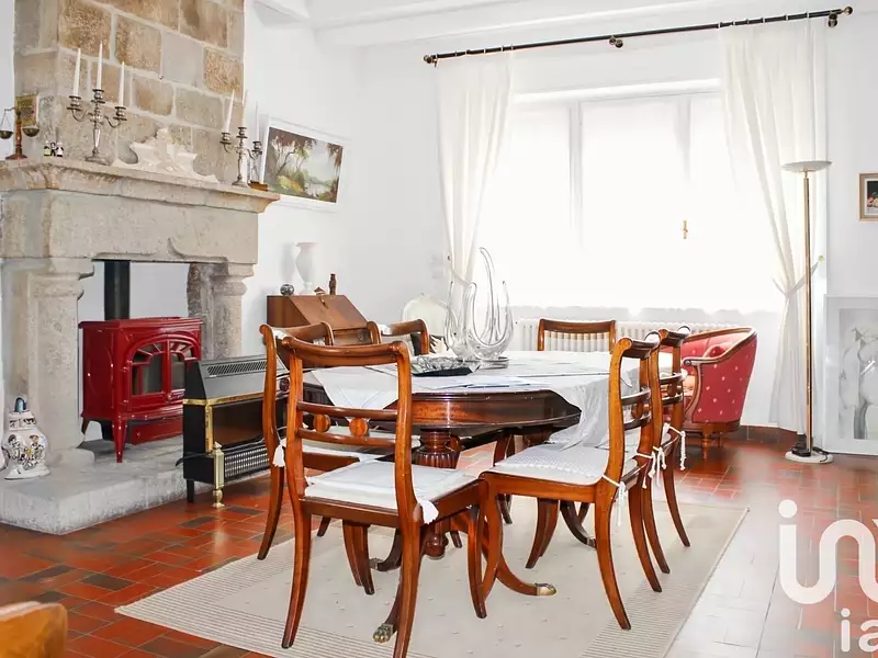 Maison, 200 m²