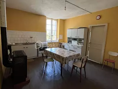 Maison, 185 m²