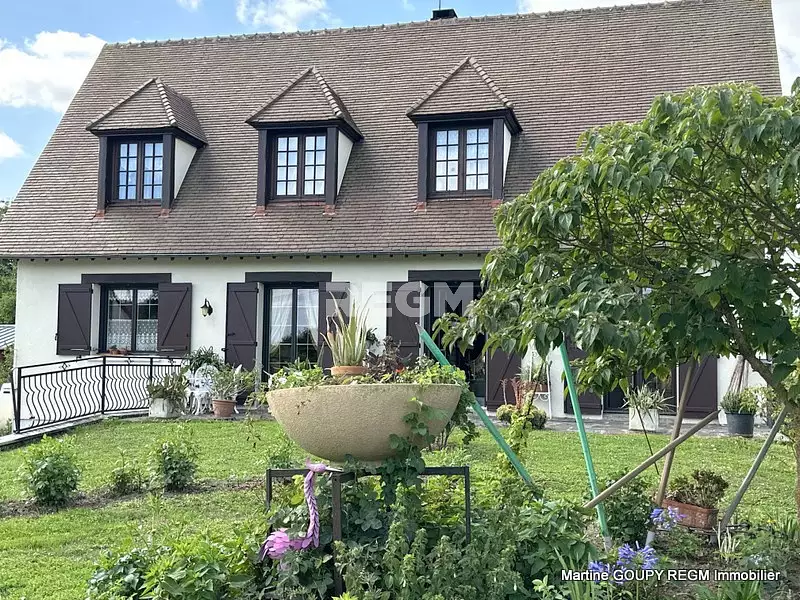 Maison, 175 m²