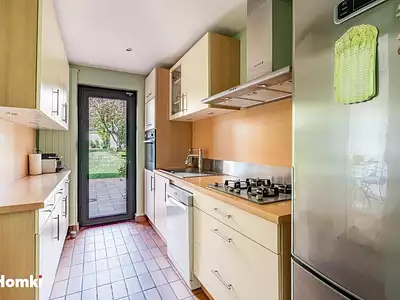 Maison, 252 m²