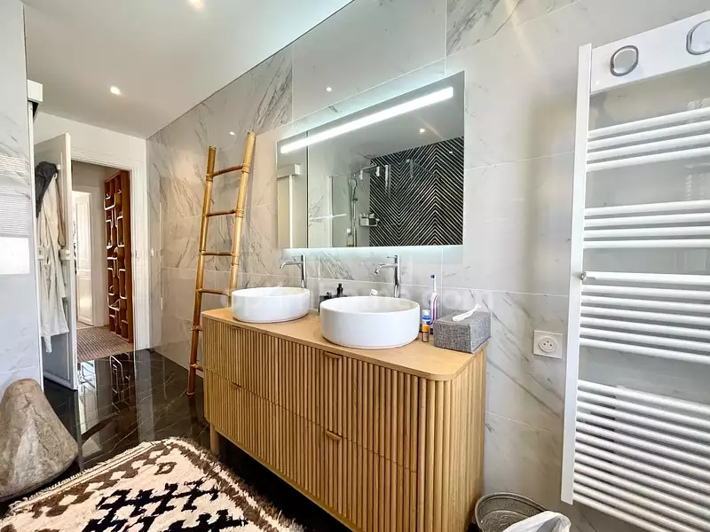 Maison, 185 m²