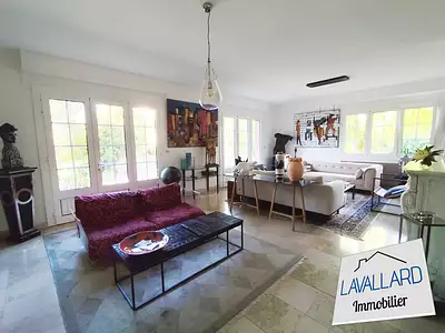 Maison, 193 m²