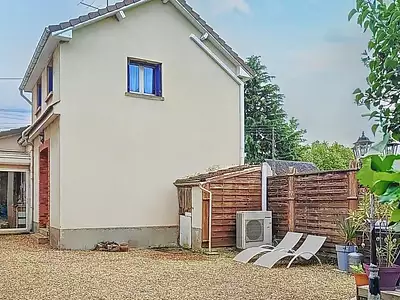 Maison, 166 m²