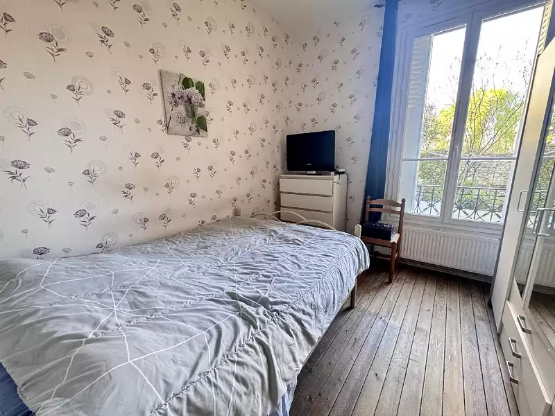 Immeuble, 168 m²