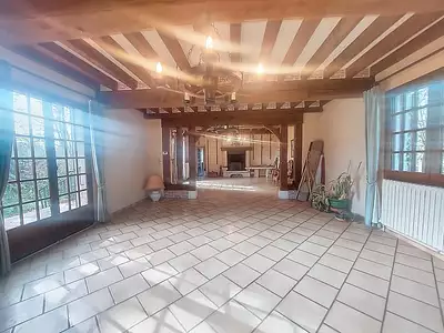 Maison, 211 m²