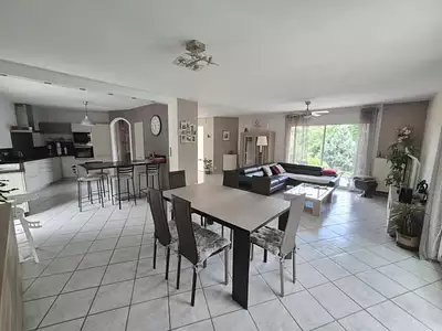Maison, 150 m²