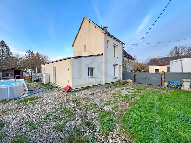 Maison, 94 m²