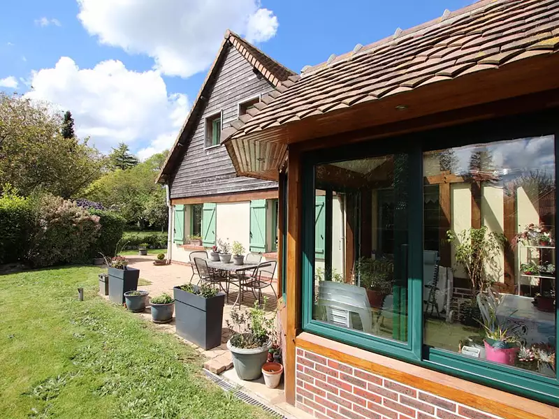Maison, 180 m²