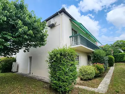 Maison, 177,59 m²