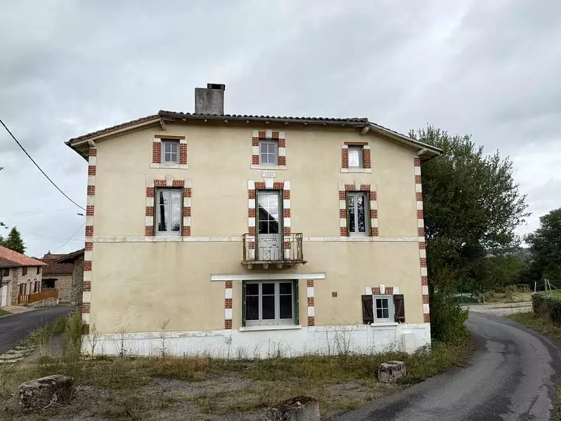 Maison, 184 m²