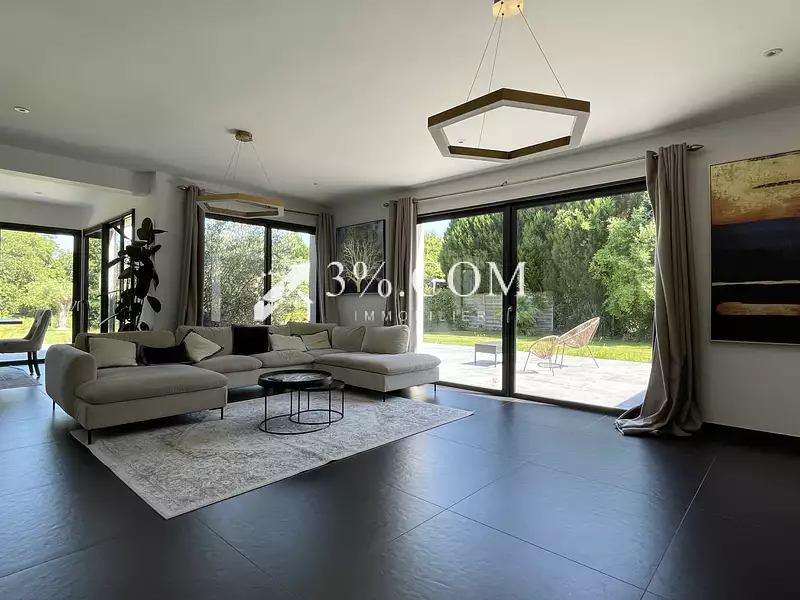 Maison, 150 m²