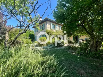 Maison, 137 m²