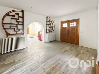 Maison, 231 m²